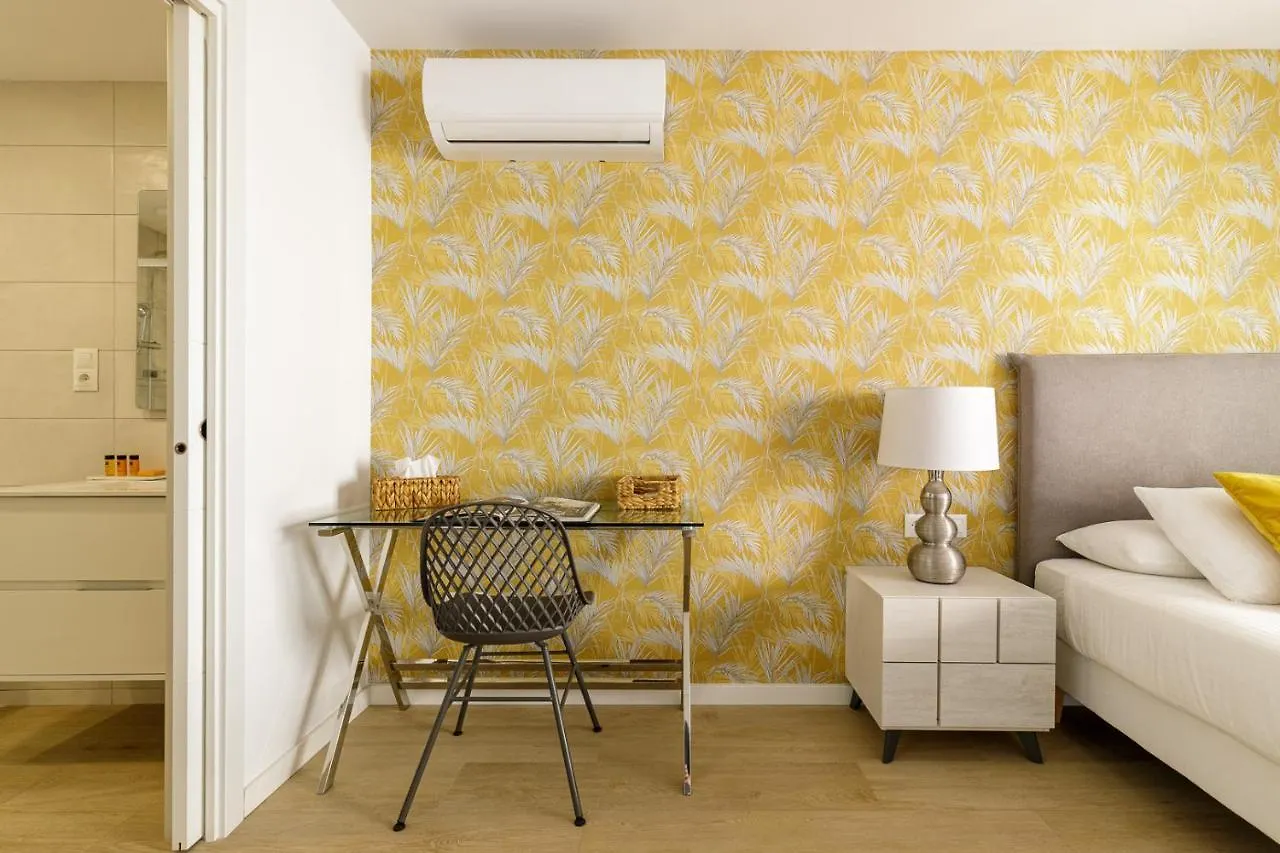 Spacious & Quiet Apartment By Hellomalaga - Azahar  Malaga